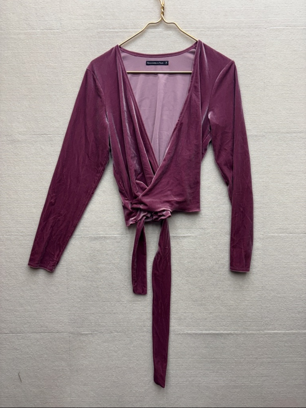 Abercrombie & Fitch | medium Twist Front Velvet Wrap Top in Plum